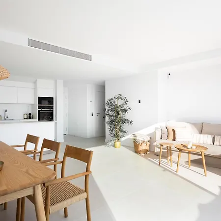 Panorama Luxury Penthouse In Higueron Fuengirola