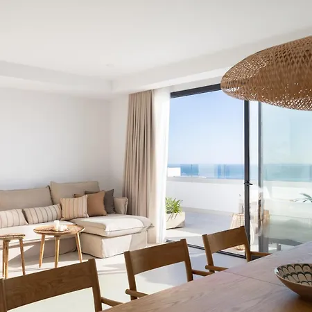 Panorama Luxury Penthouse In Higueron