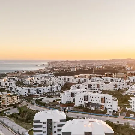 Panorama Luxury Penthouse In Higueron 아파트