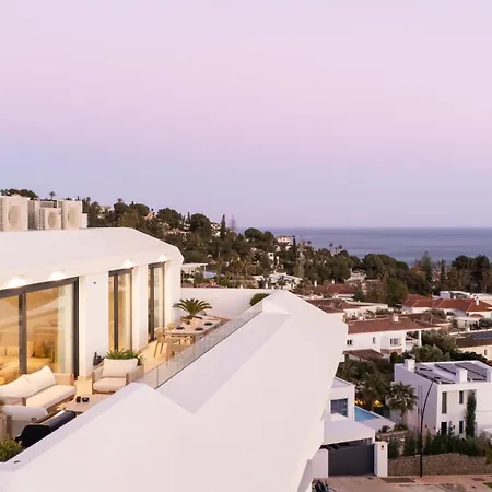 Panorama Luxury Penthouse In Higueron 아파트 *