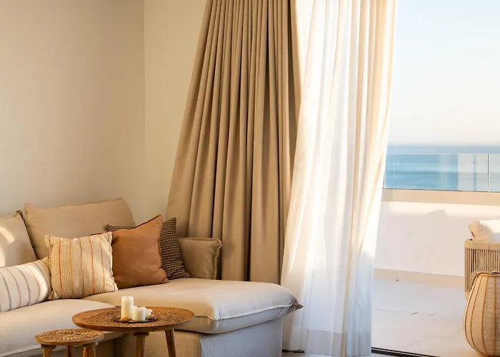 Panorama Luxury Penthouse In Higueron