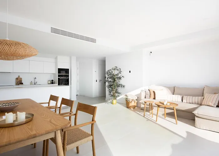 Panorama Luxury Penthouse In Higueron Fuengirola