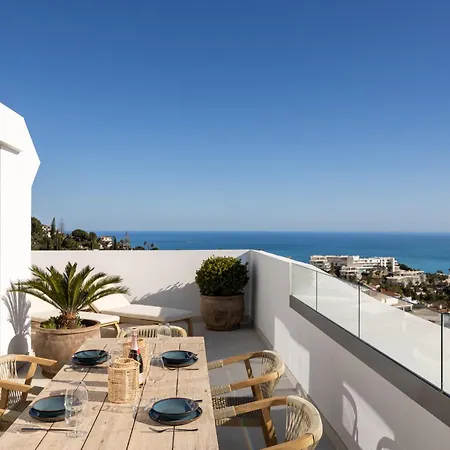 Panorama Luxury Penthouse In Higueron アパート フエンヒロラ
